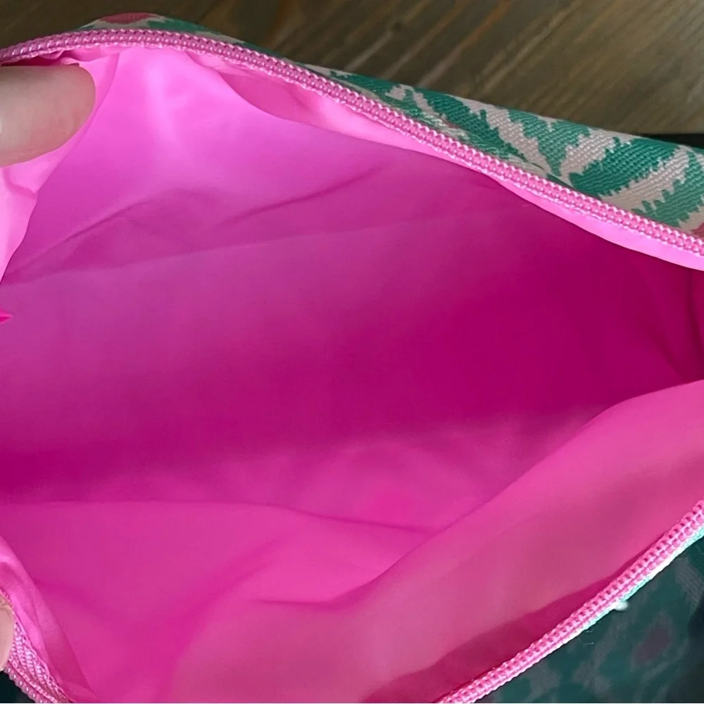 Clinique NWT Pink & Turquoise Ikat Print Cosmetic Makeup Travel Bag